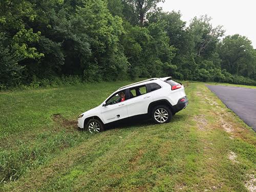 jeep cherokee hacked into ditch